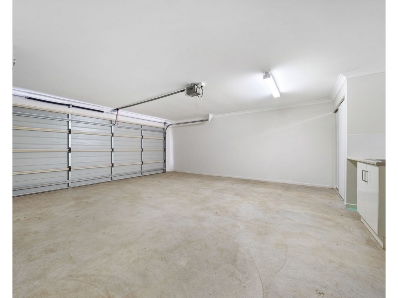 1/6 Esmeralda Street, Cambooya QLD 4358