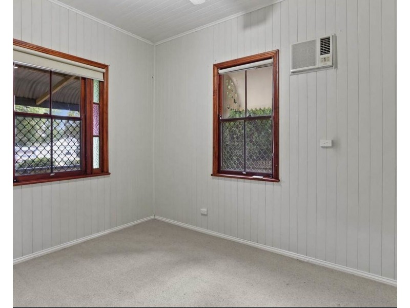 19 Herries Street, East Toowoomba QLD 4350