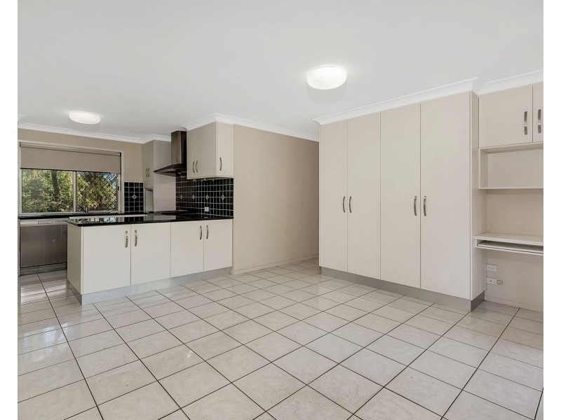 31 Station Street, Wyreema QLD 4352