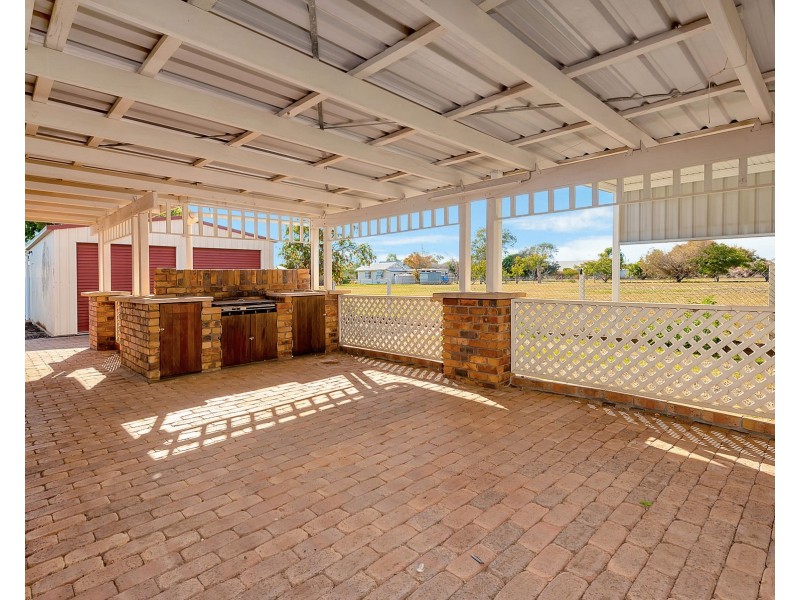 31 Station Street, Wyreema QLD 4352