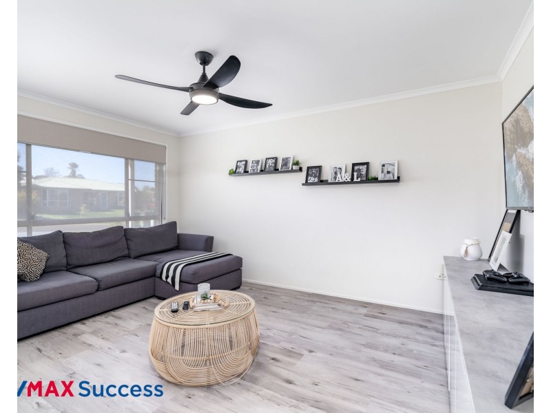 15 Blueberry Ash Court, Glenvale QLD 4350