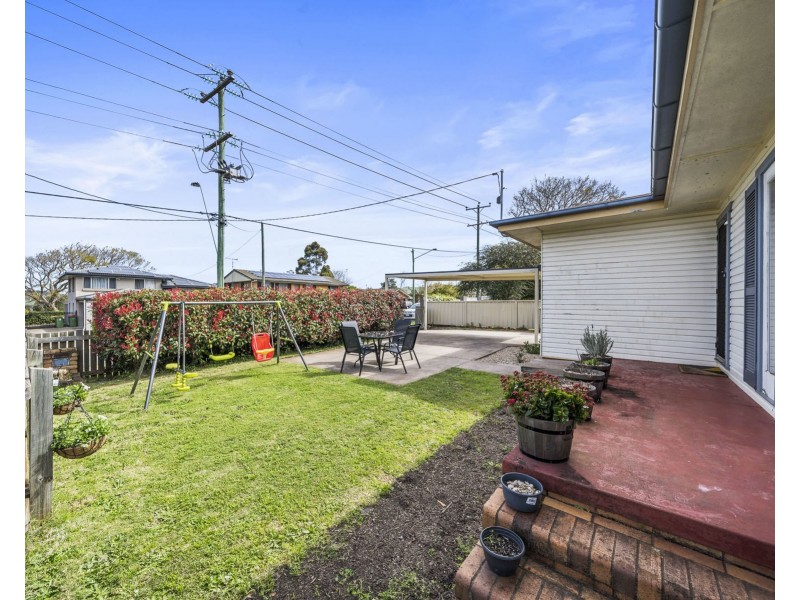 229 Alderley Street, Centenary Heights QLD 4350