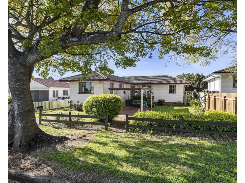7 McIntyre Street, Centenary Heights QLD 4350