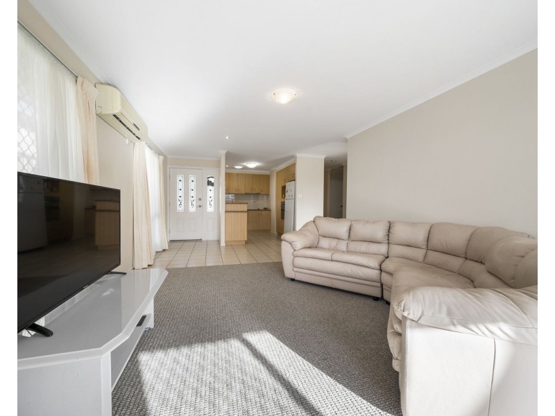 89/303 Spring Street, Kearneys Spring QLD 4350