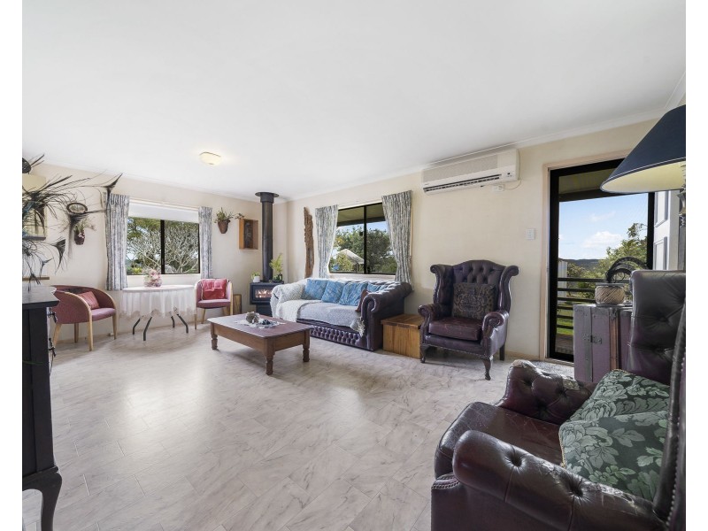 136 Muir Drive, South East Nanango QLD 4615