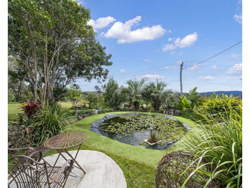 136 Muir Drive, South East Nanango QLD 4615