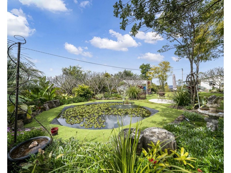 136 Muir Drive, South East Nanango QLD 4615