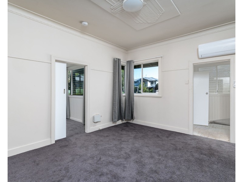 263 Alderley Street, Centenary Heights QLD 4350