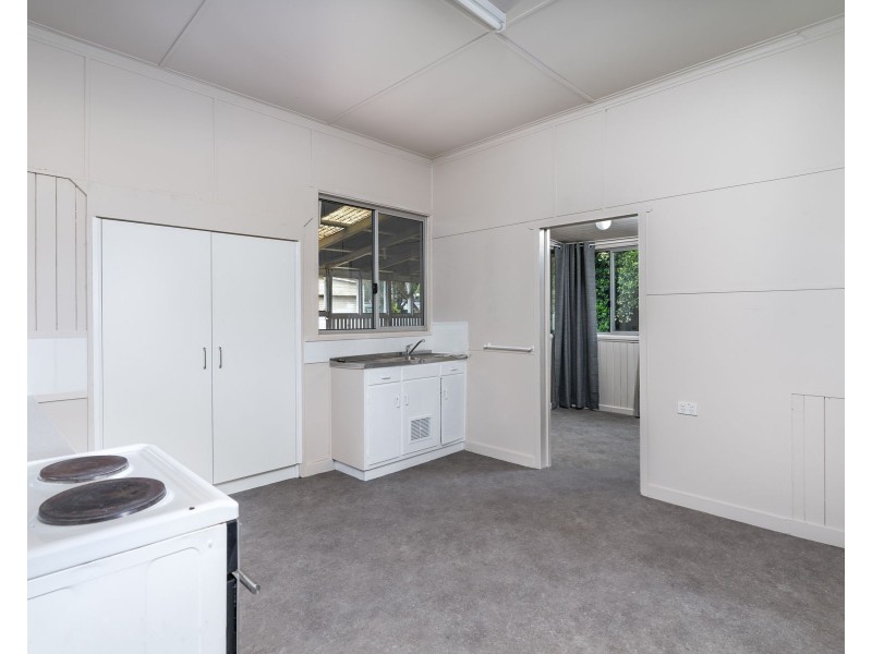 263 Alderley Street, Centenary Heights QLD 4350