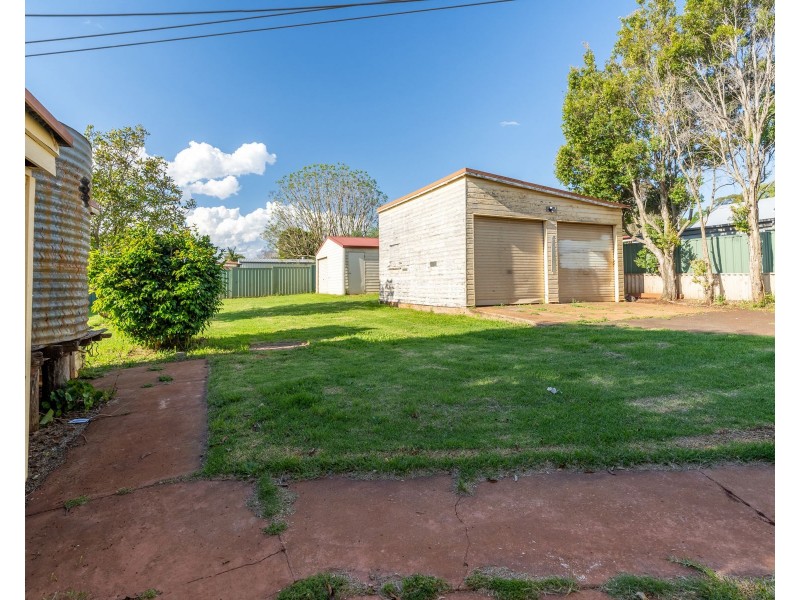 263 Alderley Street, Centenary Heights QLD 4350