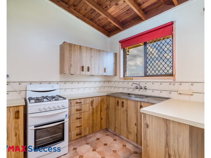 21 Brendanbri Street, Kearneys Spring QLD 4350