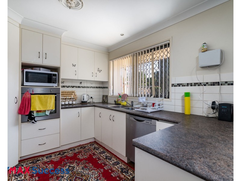 2/28 Pascoe Lane, Harlaxton QLD 4350