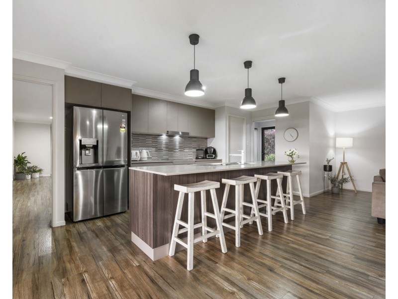 33 Lilly Avenue, Cawdor QLD 4352