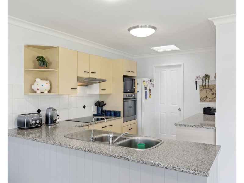 3 Amethyst Court, Griffin QLD 4503