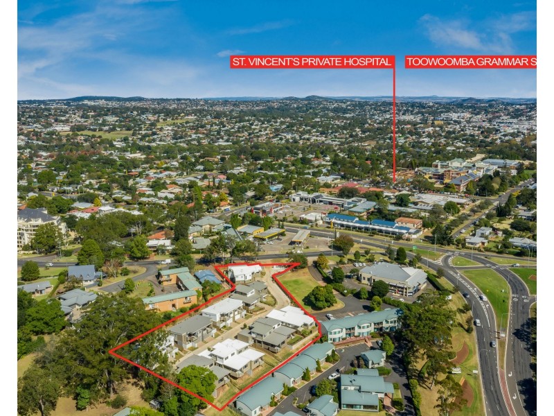 3/18-20 Tourist Road, East Toowoomba QLD 4350