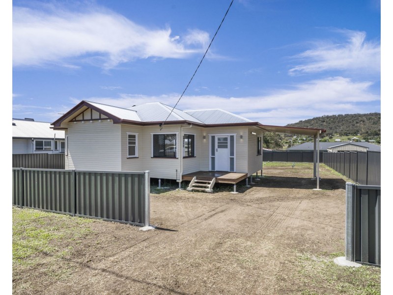 10 Clifton Street, Greenmount QLD 4359