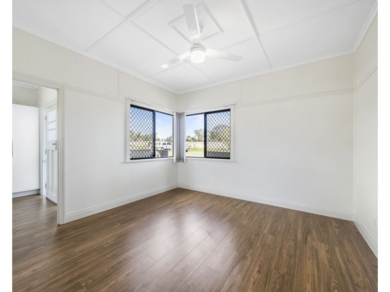 10 Clifton Street, Greenmount QLD 4359