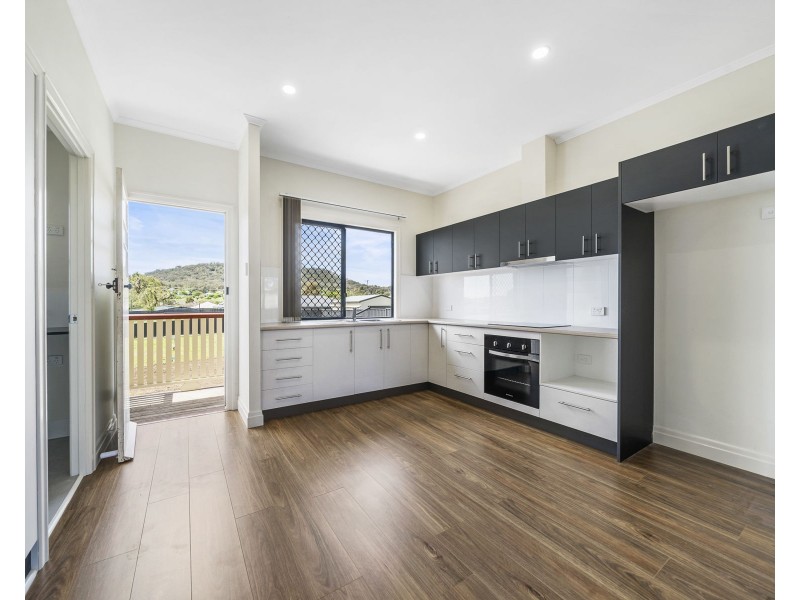 10 Clifton Street, Greenmount QLD 4359