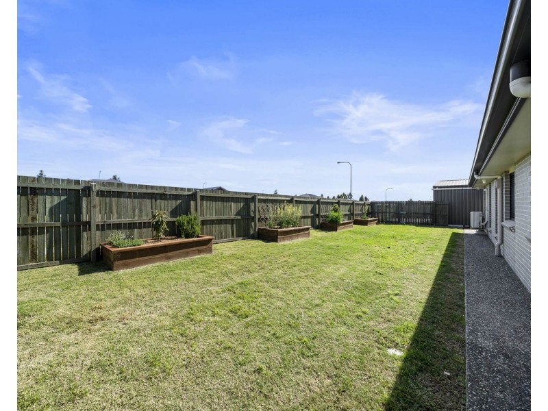 59 Magpie Drive, Cambooya QLD 4358