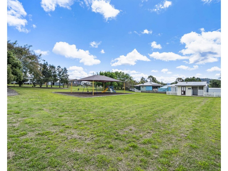 16 King Street, Greenmount QLD 4359