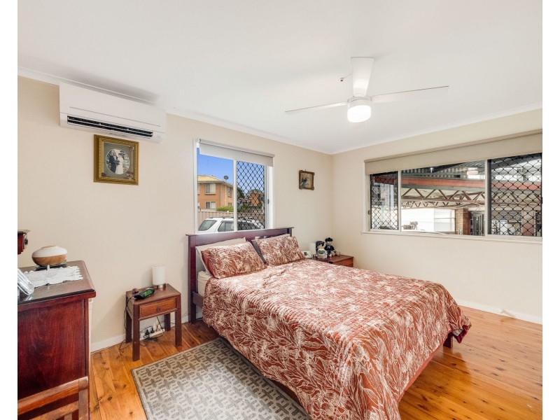 2 Bullock Street, Rockville QLD 4350