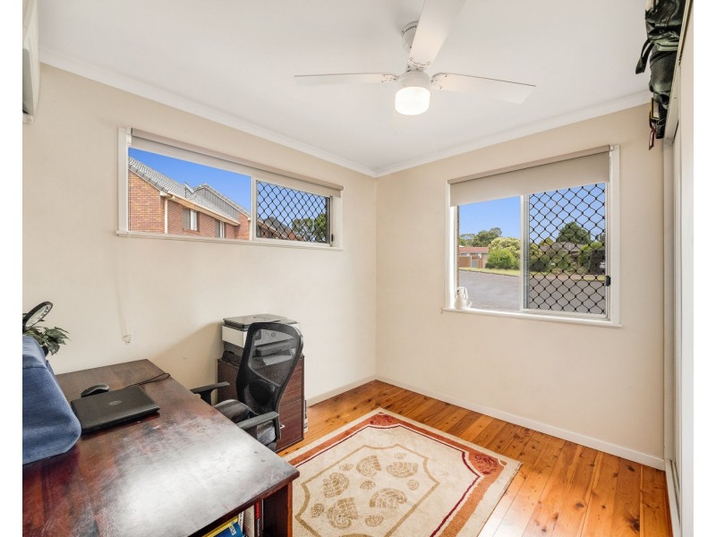 2 Bullock Street, Rockville QLD 4350