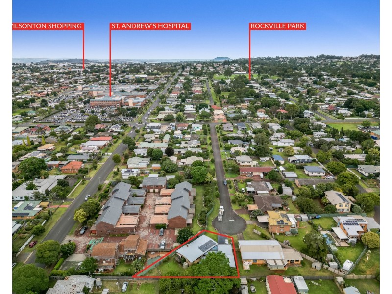 2 Bullock Street, Rockville QLD 4350