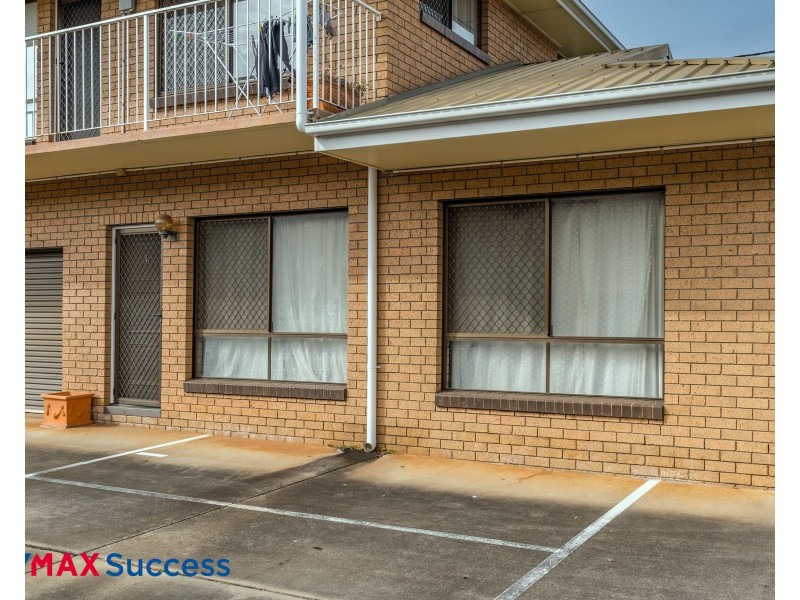 1/10 Phillip Street, East Toowoomba QLD 4350