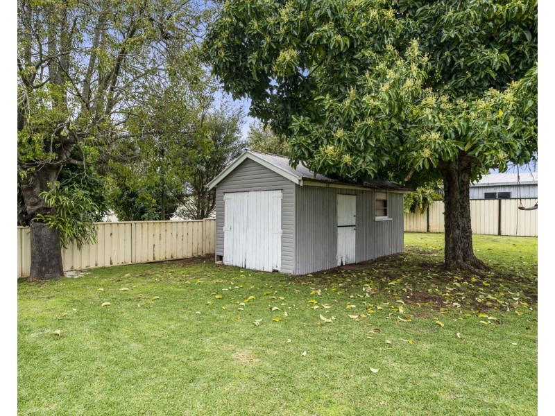 444 Alderley Street, Harristown QLD 4350