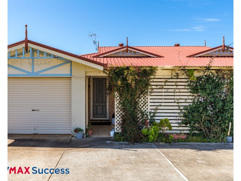 2/416 West Street, Kearneys Spring QLD 4350