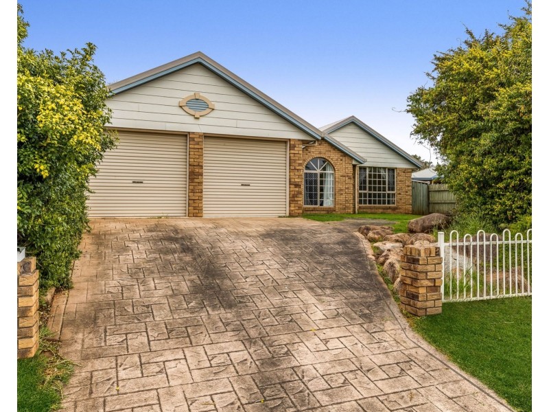 26 Bouganvillea Drive, Middle Ridge QLD 4350