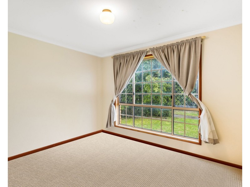 26 Bouganvillea Drive, Middle Ridge QLD 4350