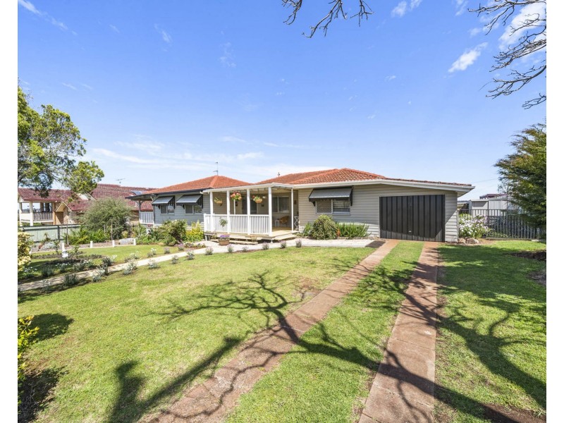 156 Hogg Street, Wilsonton QLD 4350