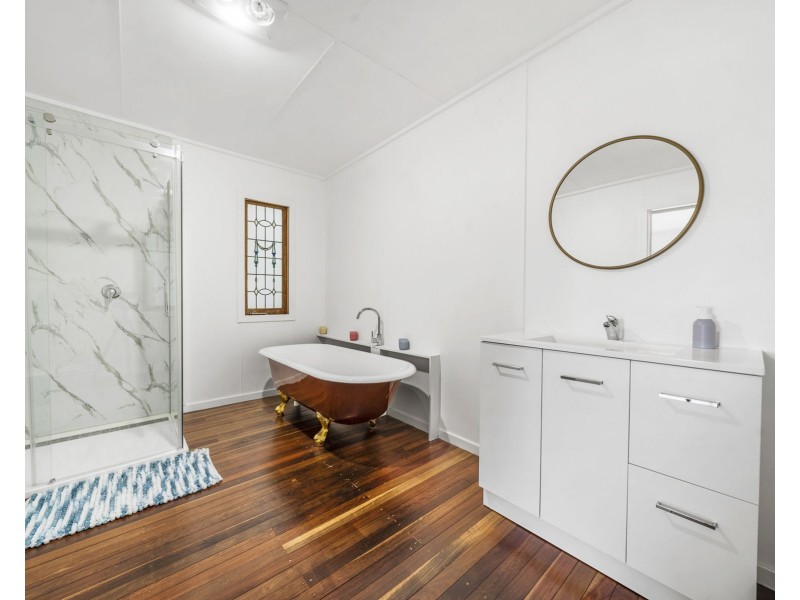 156 Hogg Street, Wilsonton QLD 4350