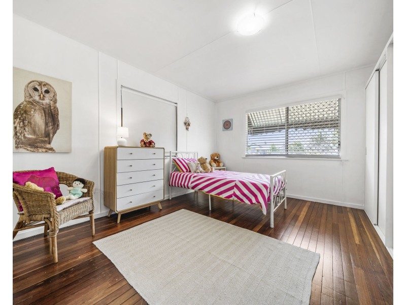 156 Hogg Street, Wilsonton QLD 4350