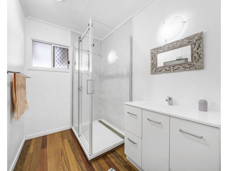 156 Hogg Street, Wilsonton QLD 4350