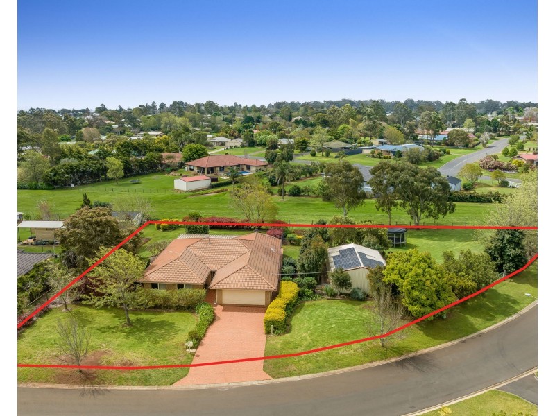 6 Donaghy Court, Highfields QLD 4352