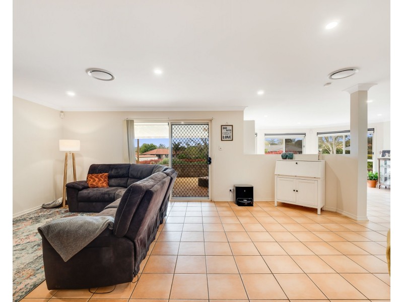6 Donaghy Court, Highfields QLD 4352