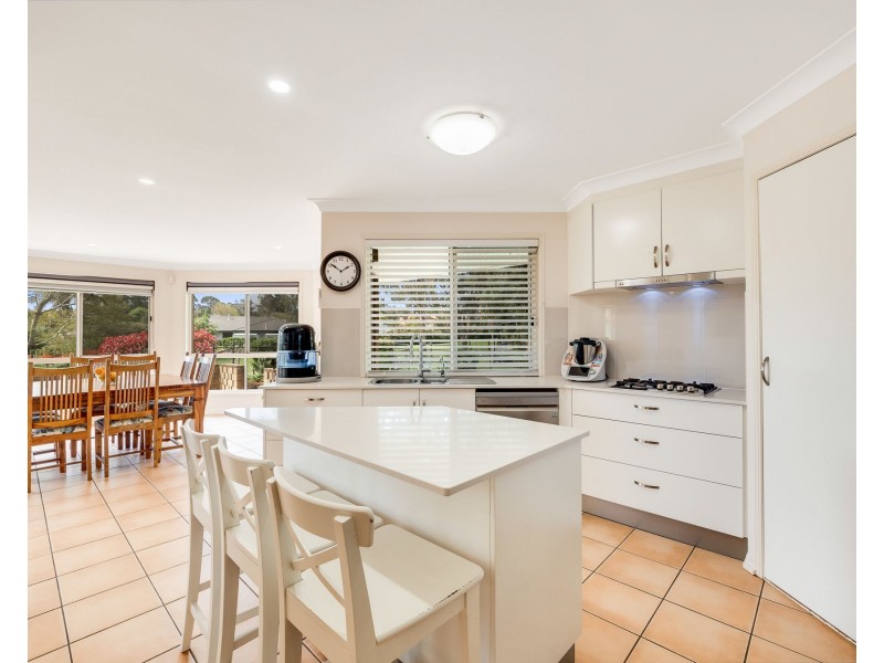 6 Donaghy Court, Highfields QLD 4352