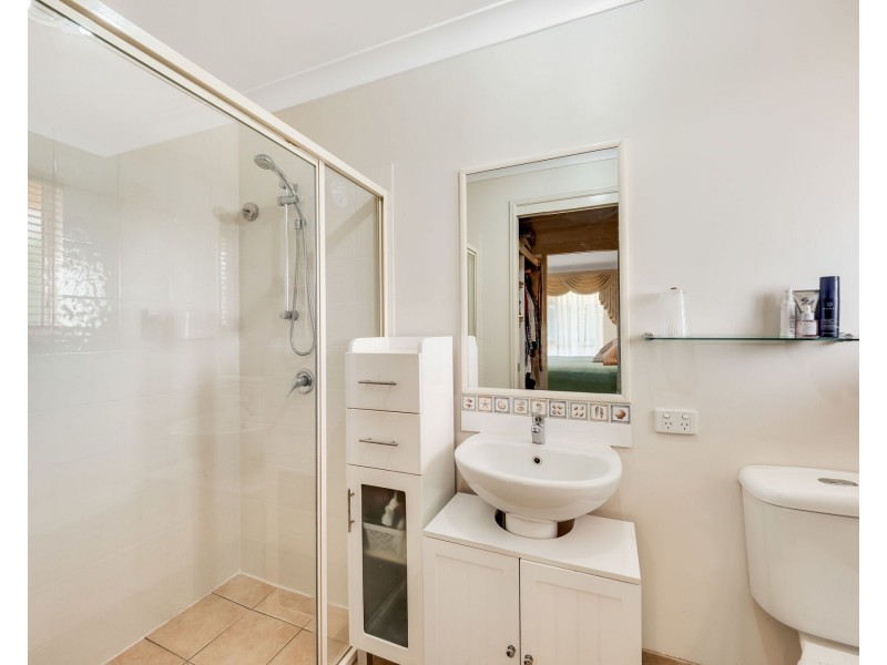 6 Donaghy Court, Highfields QLD 4352