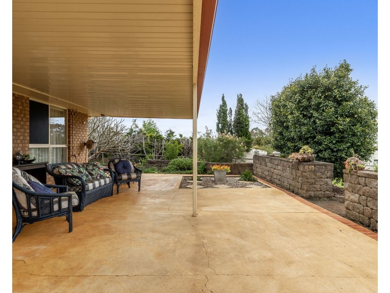6 Donaghy Court, Highfields QLD 4352
