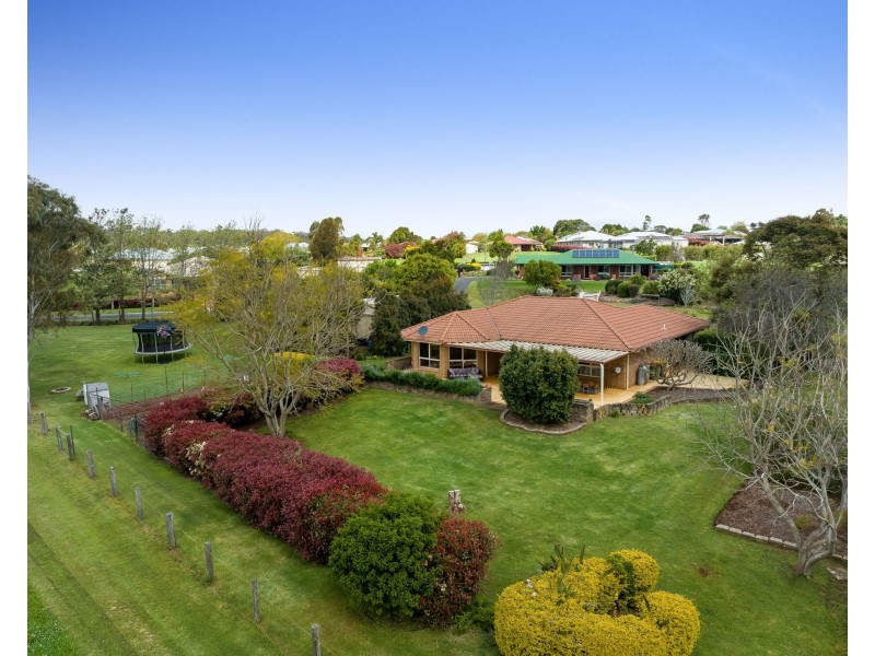 6 Donaghy Court, Highfields QLD 4352