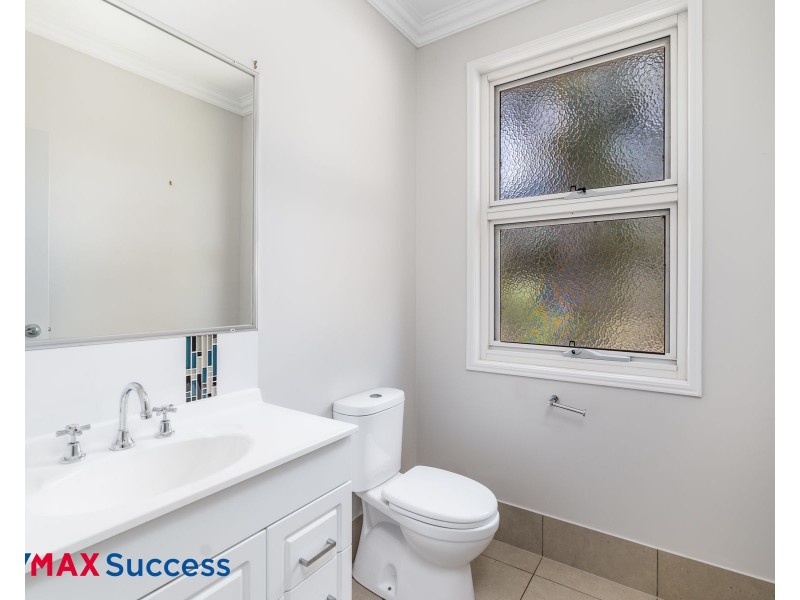 70 Dobel Drive, Upper Lockyer QLD 4352