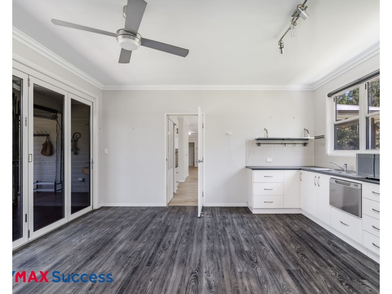 70 Dobel Drive, Upper Lockyer QLD 4352