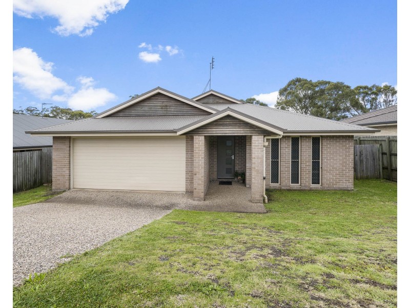 33 Sunset Drive, Glenvale QLD 4350
