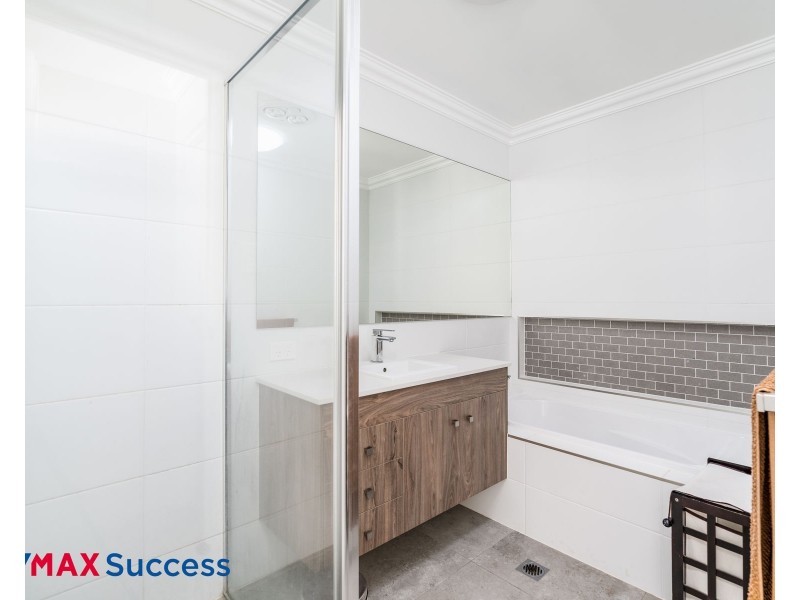 4/50 Cortess Street, Harristown QLD 4350