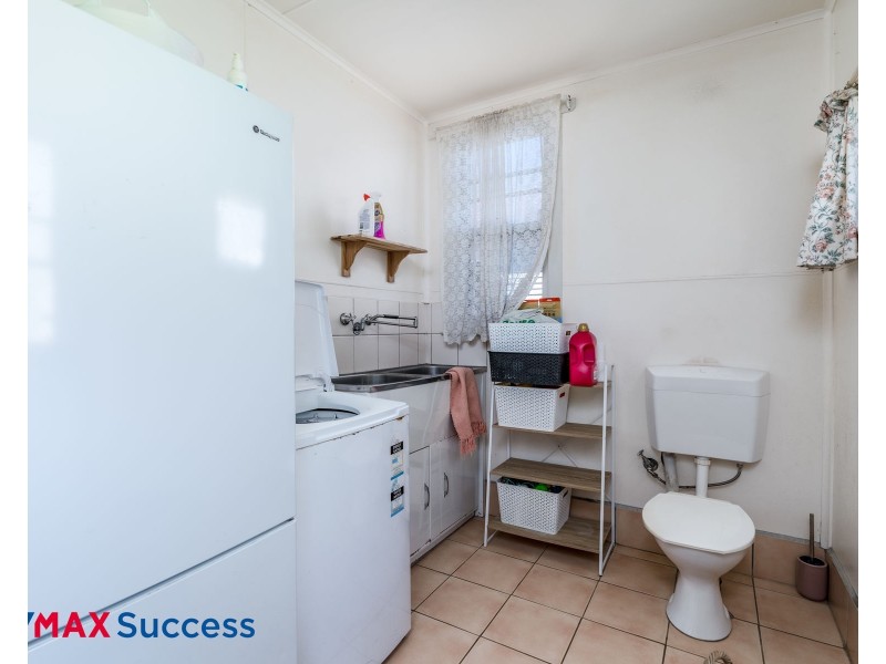 25 Helen Street, Newtown QLD 4350
