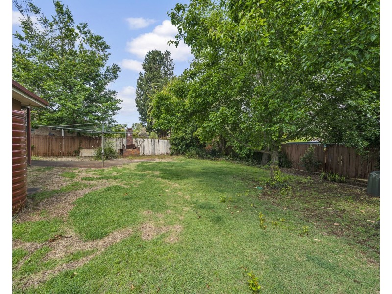 4 Clewley Crescent, Rangeville QLD 4350