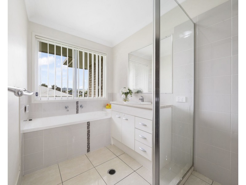 45 Station Street, Helidon QLD 4344