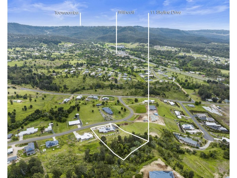 11 Skyline Drive, Withcott QLD 4352